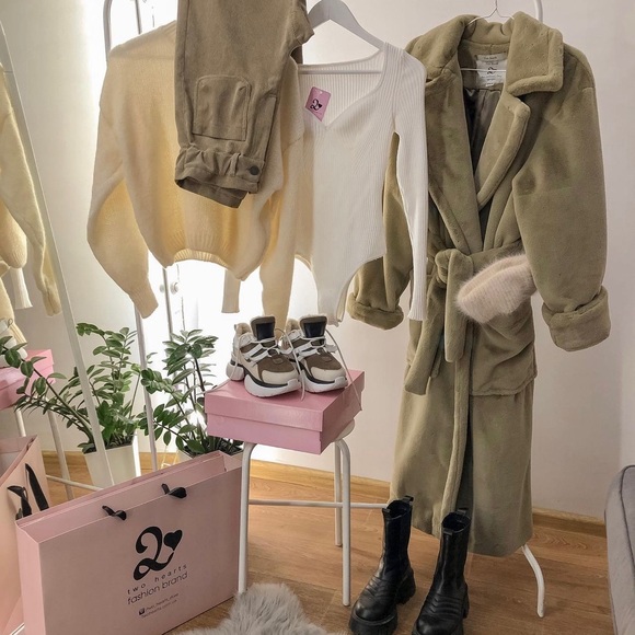 Faux fur  green warm coat - Picture 10 of 11